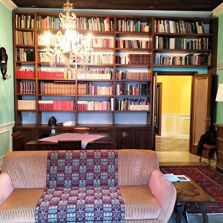 Luxury Apartment Near Rialto Bridge Венеція Екстер'єр фото