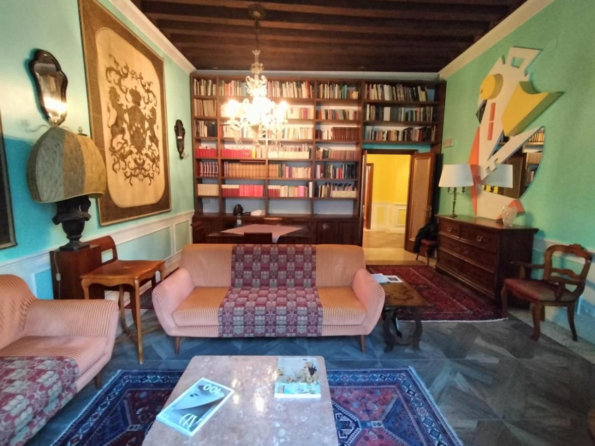 Luxury Apartment Near Rialto Bridge Венеція Екстер'єр фото